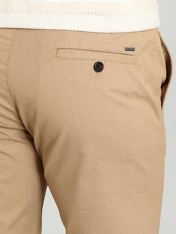 Indian Terrain Men's Slim Fit Self Design Khaki Trousers